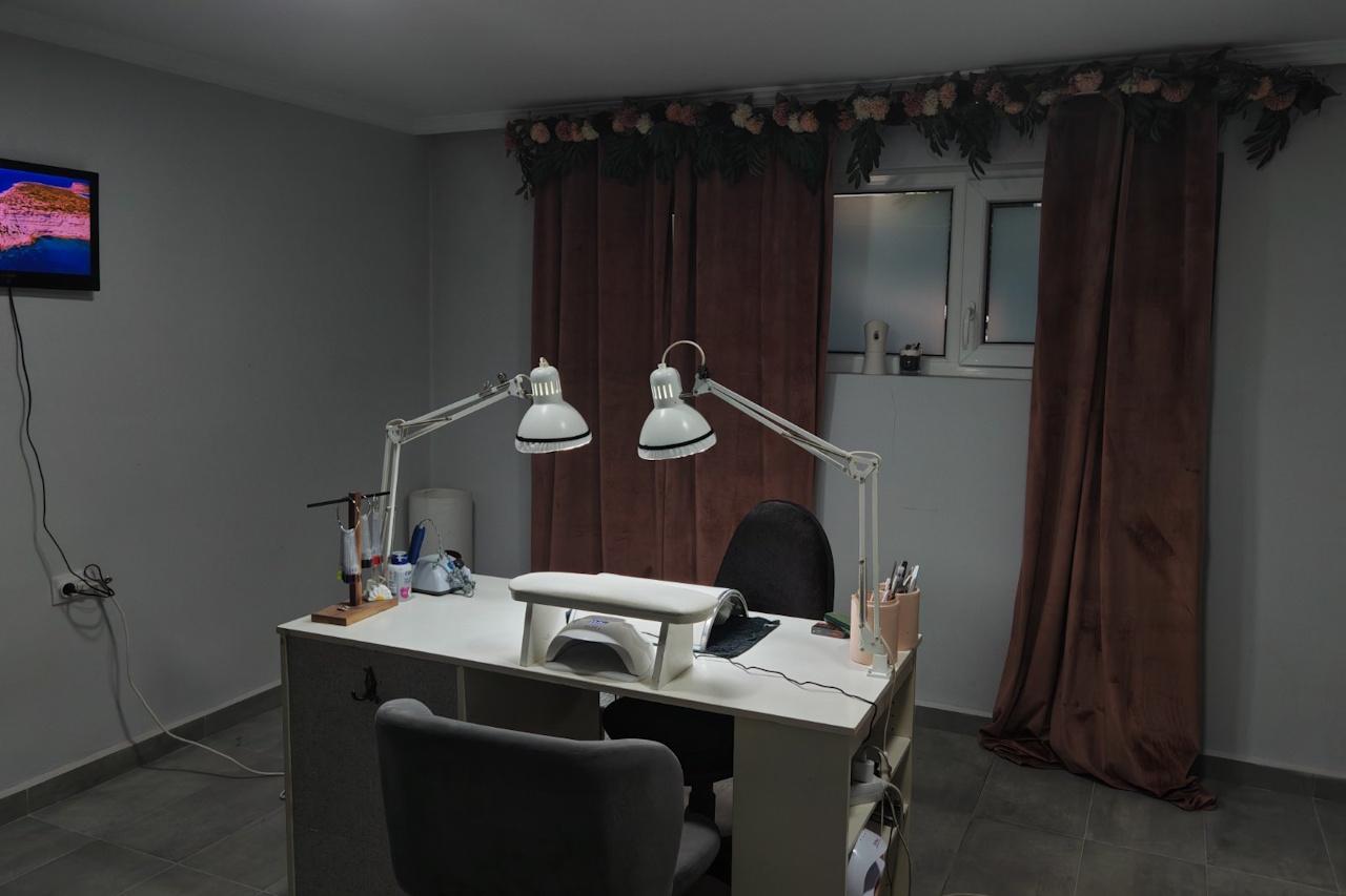 LB Nailtech Studio